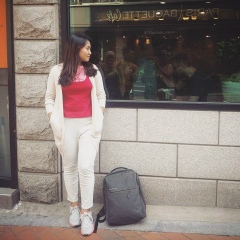 Su Myat, 25.12, Yangon