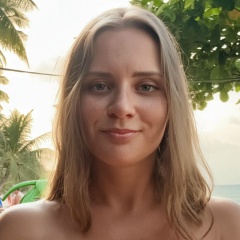 Мария Сулейманова, Москва