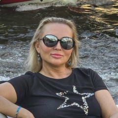 Юлия Гречко, Санкт-Петербург