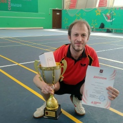 Денис Джения