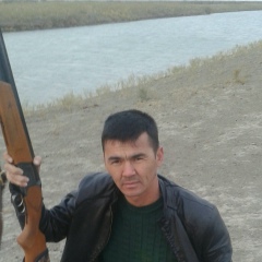 Азамат Узаков