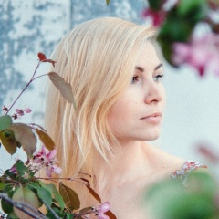 Юля Карелина, 19.10, Москва