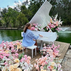 Лена Лозинская, 01.06, Москва