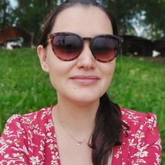 Светлана Султанова
