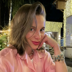 Анна Ельцова, Москва