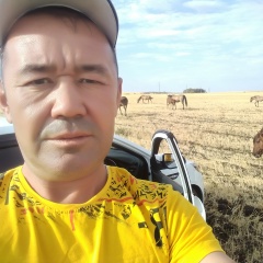 Фуат Максютов