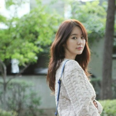 Eun-Hye Yoon, 03.10, Seoul