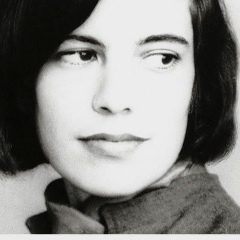 Rosaly Maverick, 14.01, Москва