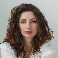 Елена Савостьянова, Санкт-Петербург