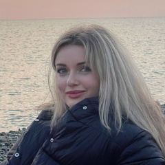 Ксения Короткова, Москва