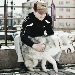 Лев Любомиров