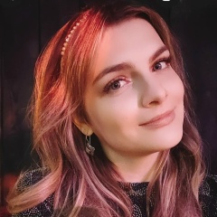 Лара Лопатина, 20.04