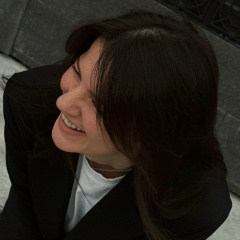 Людмила Снегова