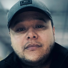 Ислам Омурзаков, Москва