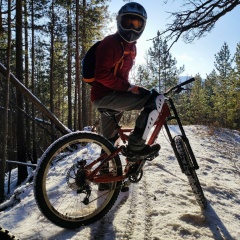 Артём Пучков, 28.04.1983, Красноярск