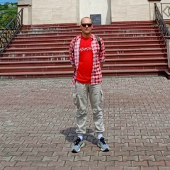 Денис Павлюченко