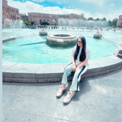 Света Манукян, 28.08, Новосибирск