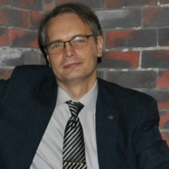 Валерий Козеняшев, Санкт-Петербург