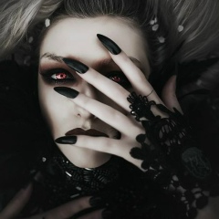 Кэтрин Вольтури, Санкт-Петербург