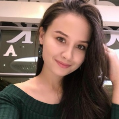 Акерке Хожанова