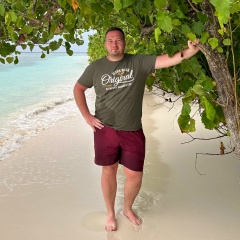 Олег Елисеев, 17.05, Санкт-Петербург