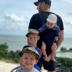 Виталя Иванов, 03.04, Калининград