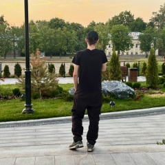 Женя Мамин