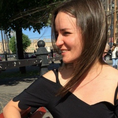 Яна Семёнова, Санкт-Петербург