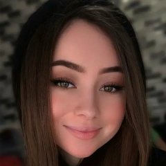 Анна Котова