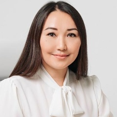 Yulie Di, 15.05.1905, Якутск