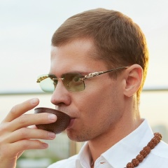 Юрий Хайлов