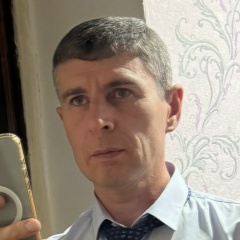 Динар Искендеров