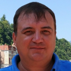 Владислав Фролов