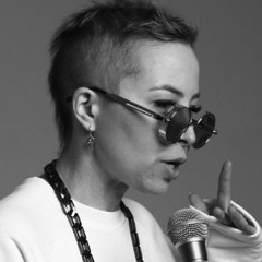 Елена Попова, Москва