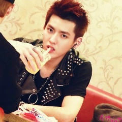 Kris Wu, 06.11.1990