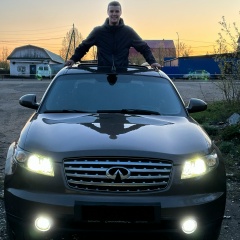 Стас Вахромеев, Чернушка