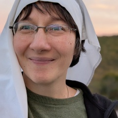 Ярослава Попович, 22.04, Санкт-Петербург