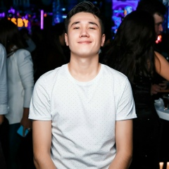 Zhenis Assanbek, 09.05, Астана