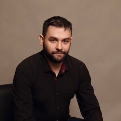 Максим Карих, 20.04