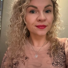 Юля Трофимова, Санкт-Петербург