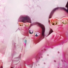 Аяулым Алмасбек