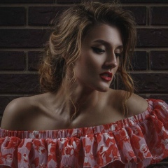 Catherine Efron, 16.04