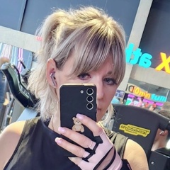 Алёнка Пономарёва, 01.11, Москва