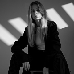 Алёна Скидкова