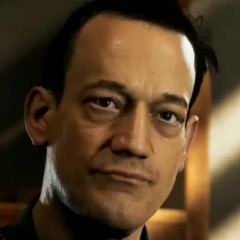 Амбер Мэйл, Санкт-Петербург