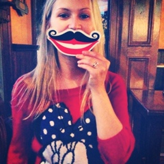 Аня Островерх, 12.12, Los Angeles