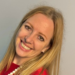 Любовь Андреева, Гатчина