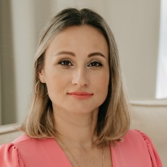 Ия Завражнова, Кучугуры