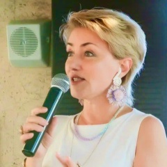 Елена Крылова, Санкт-Петербург