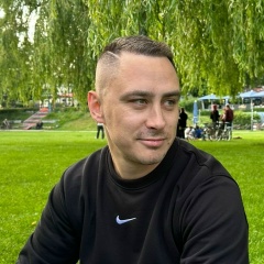 Евгений Богданов